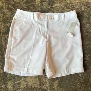 NWT Callaway Women’s White Shorts | Size 10